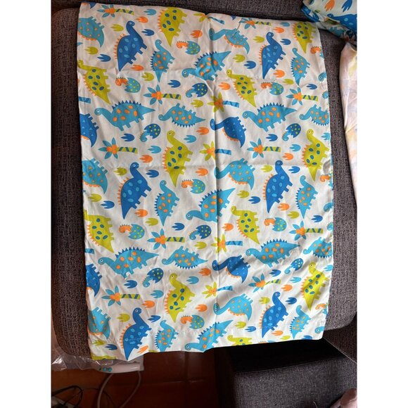 Kite Kids Dinosaur Print Twin Sheet Set With Fitted Sheet Flat Sheet & Pillowcas - Picture 6 of 13